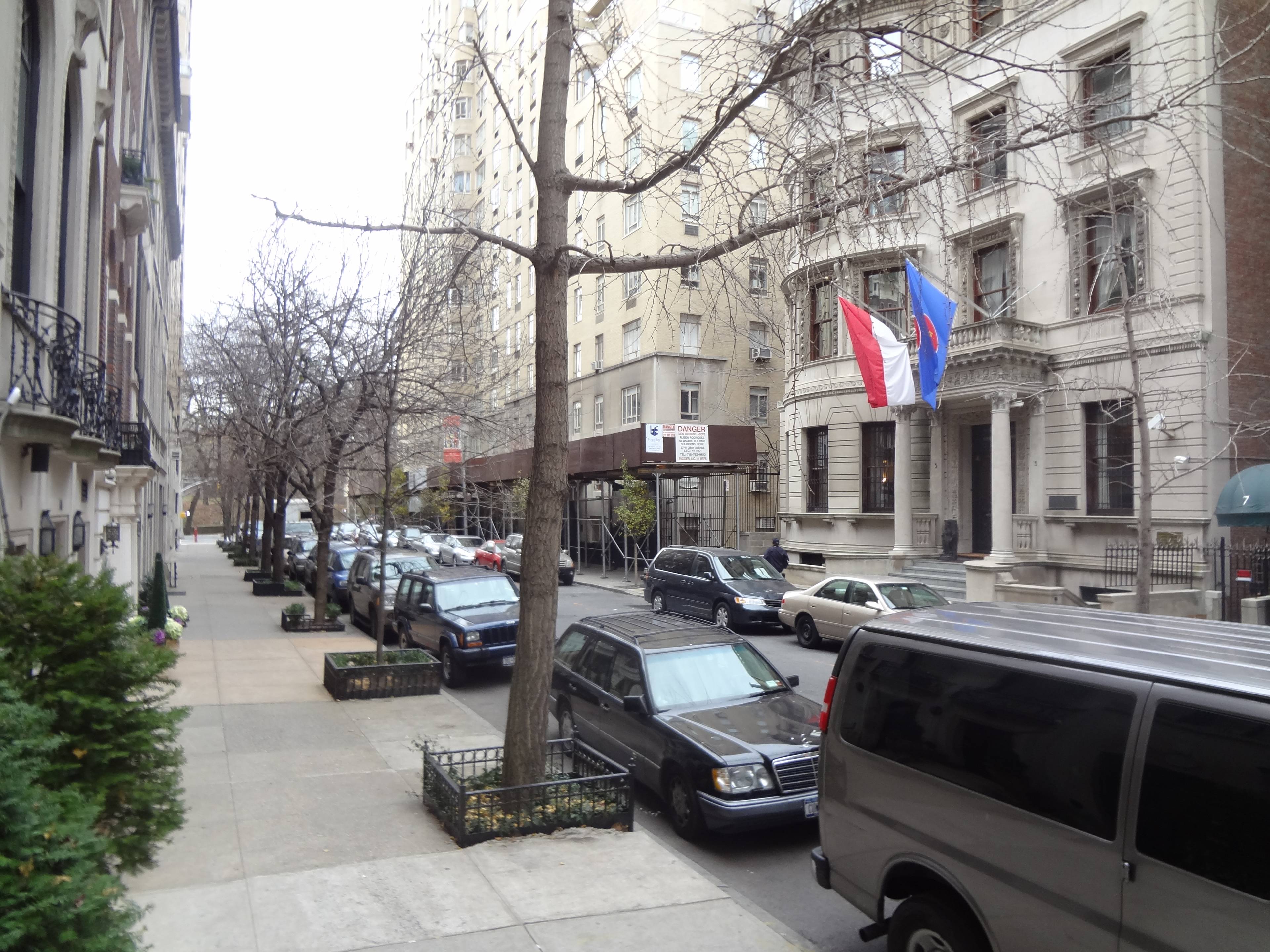 Excellent 1 BD Apartment