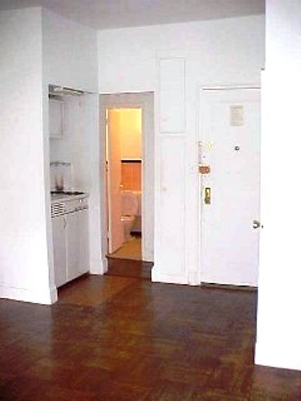 Upper West Side. Upper West Side. Charming Studio. Renovated. Plenty of sunilight and windows. Low fee. $1,875/month