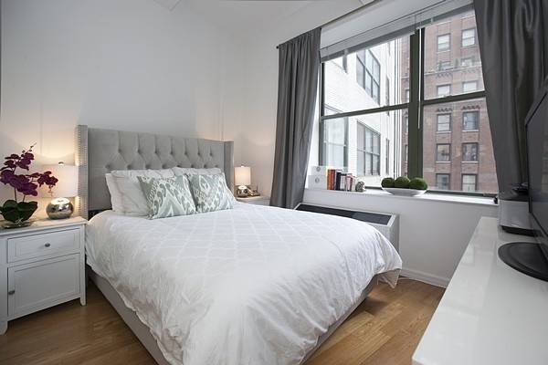 Great Investment!! Junior One Bedroom For Sale In 99 John Deco Loft 