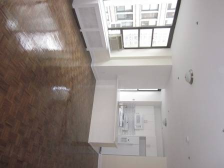 MURRAY HILL 6 BEDROOM/ 3 BATH FULLY RENOVATED APARTMENT/ UNBELIEVABLE AMOUNT OF SPACE