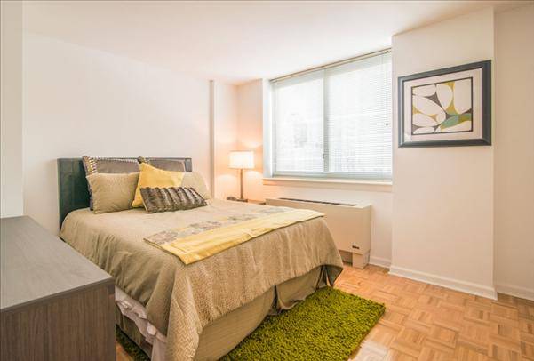STUNNING 1 BED/1BATH....MANHATTAN'S ICONIC WEST MIDTOWN NEAR HELL'S KITCHEN.....