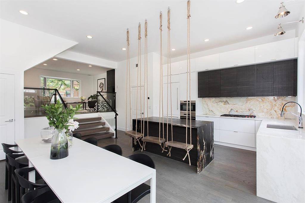 Style Meets Sophistication 3 Bed/2.5 Bath in Hamilton Park