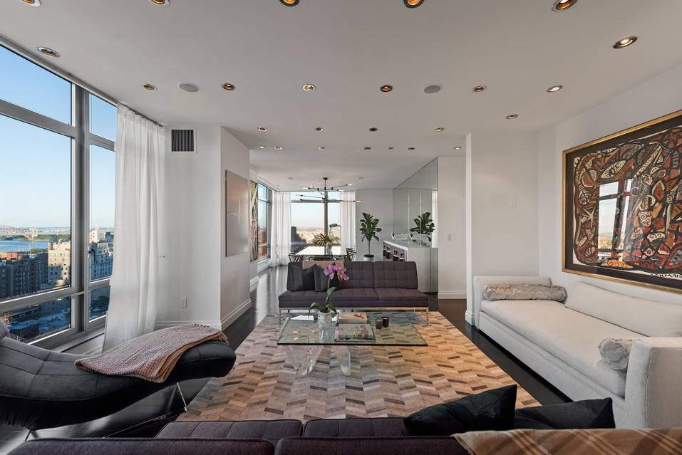 Upper East Side, White-Glove, Awe-Inspiring Views, 3BR (Conv. 4BR), 3.5BA 11FT Ceilings!