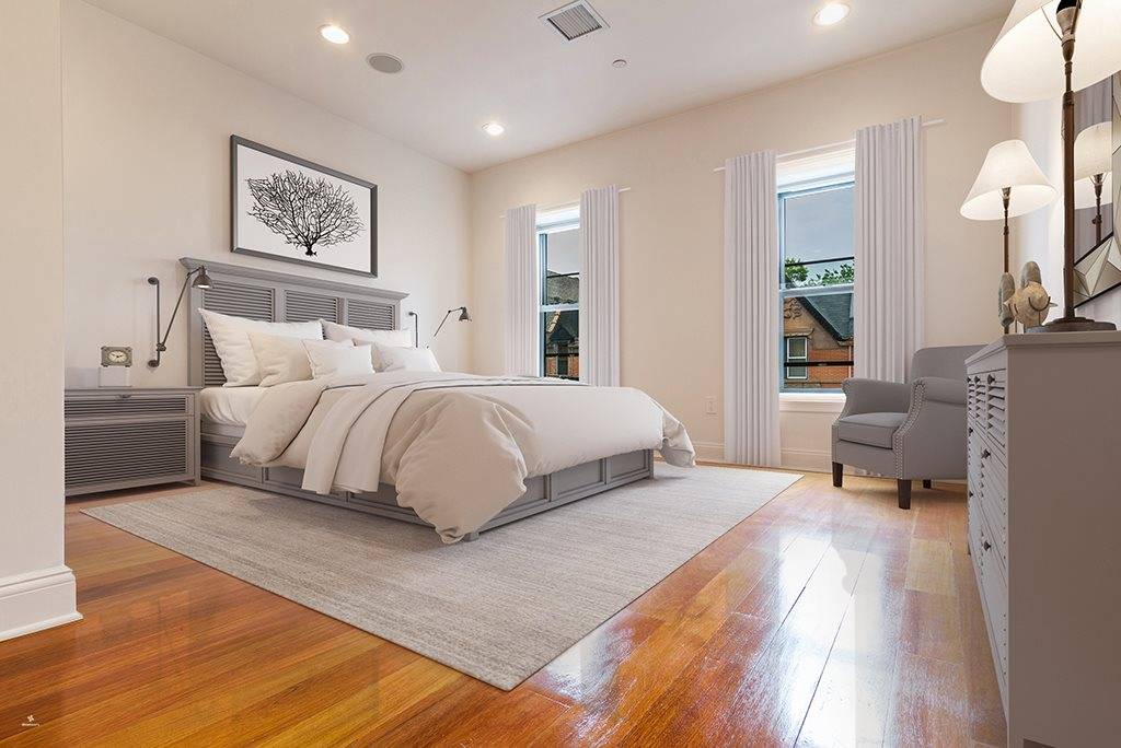 Gorgeous Three Bedroom Duplex in Harlem with Outdoor Space