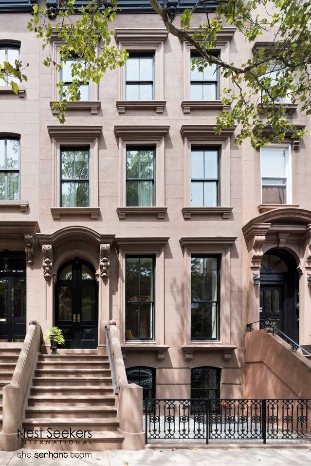 Immaculate Brownstone Townhouse in the Cobble Hill Historic District