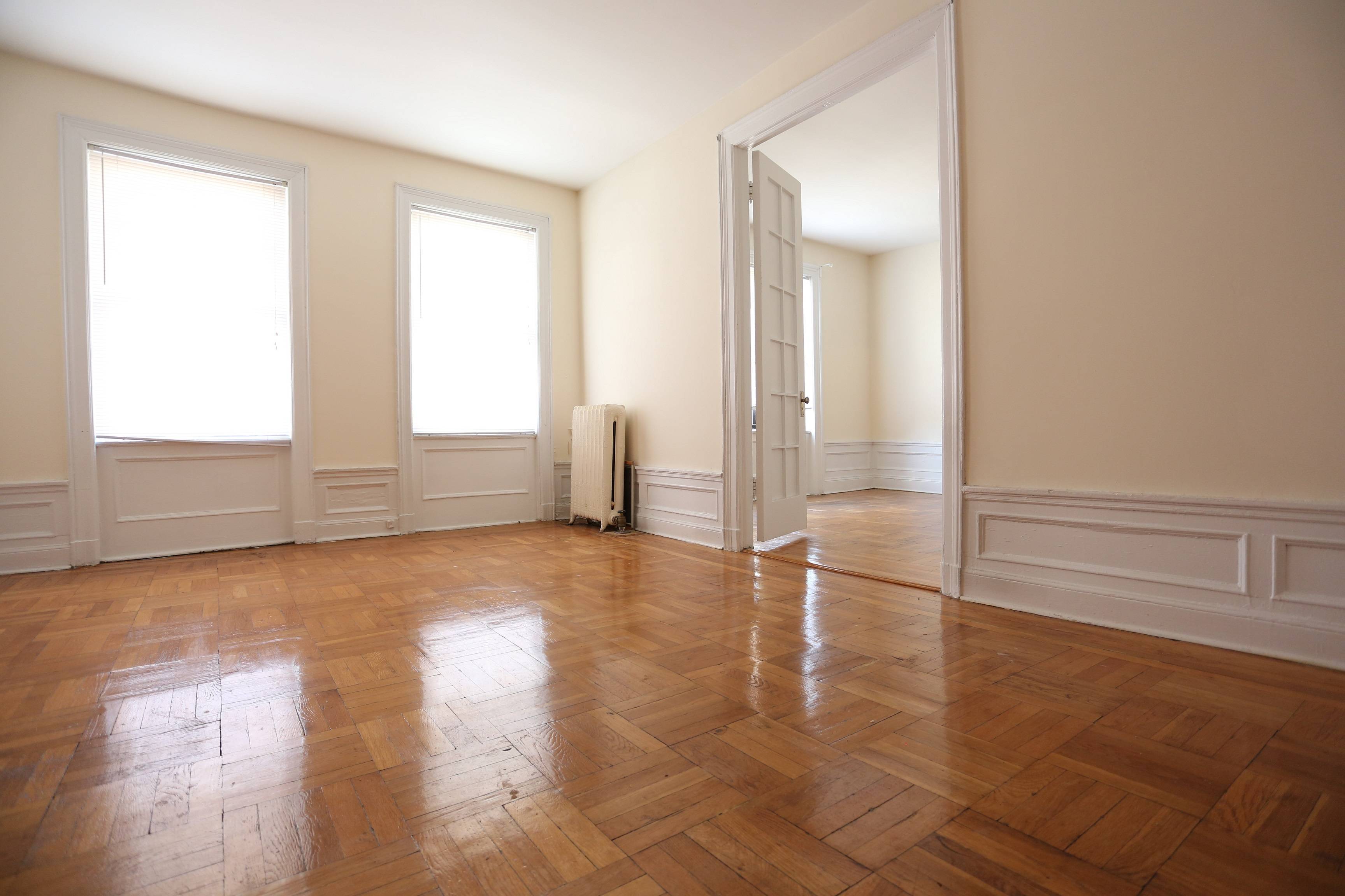 ELEGANT AND SPACIOUS CONVERTIBLE 3 BEDROOM IN HUDSON HEIGHTS