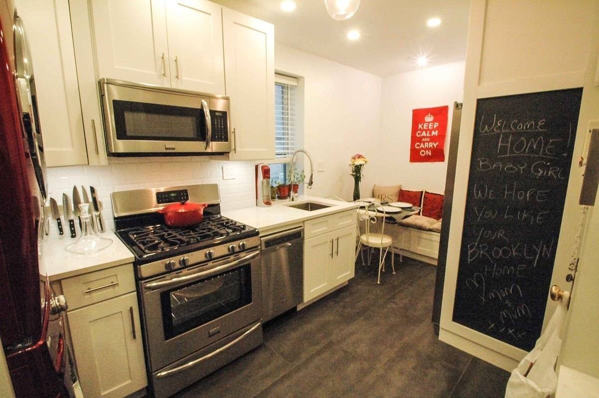 Williamsburg 2 Bedroom