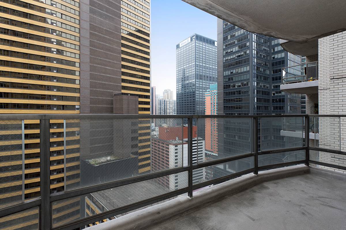 Stunning Two Bedroom Two Bath Condo with a Large Terrace