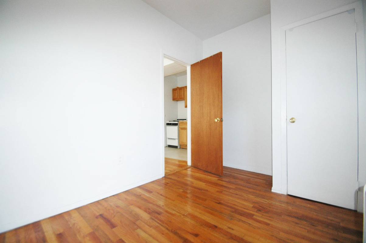 Always Sunny 1 Bedroom Upper West Side walk up for rent