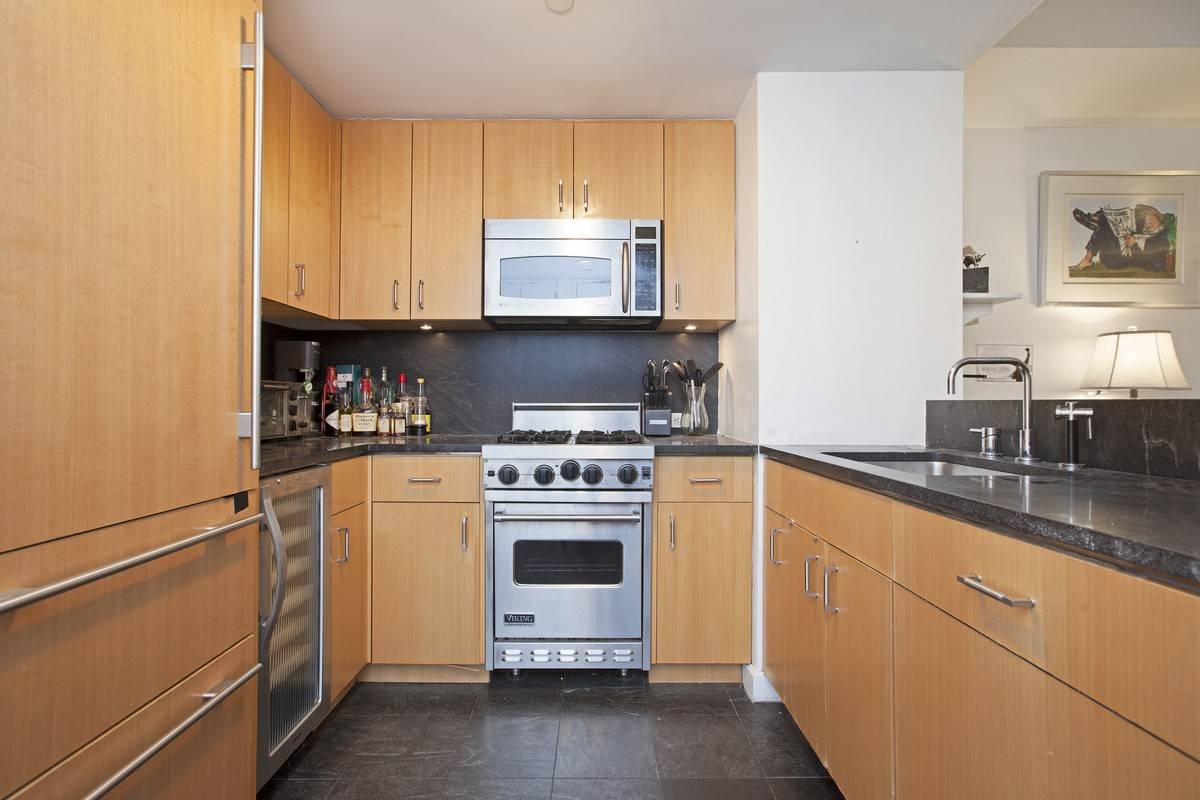 1 bedroom 1 bath at Windsor Park!