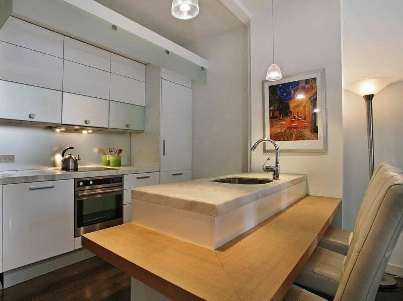 Studio for Rent in the Heart of Midtown!