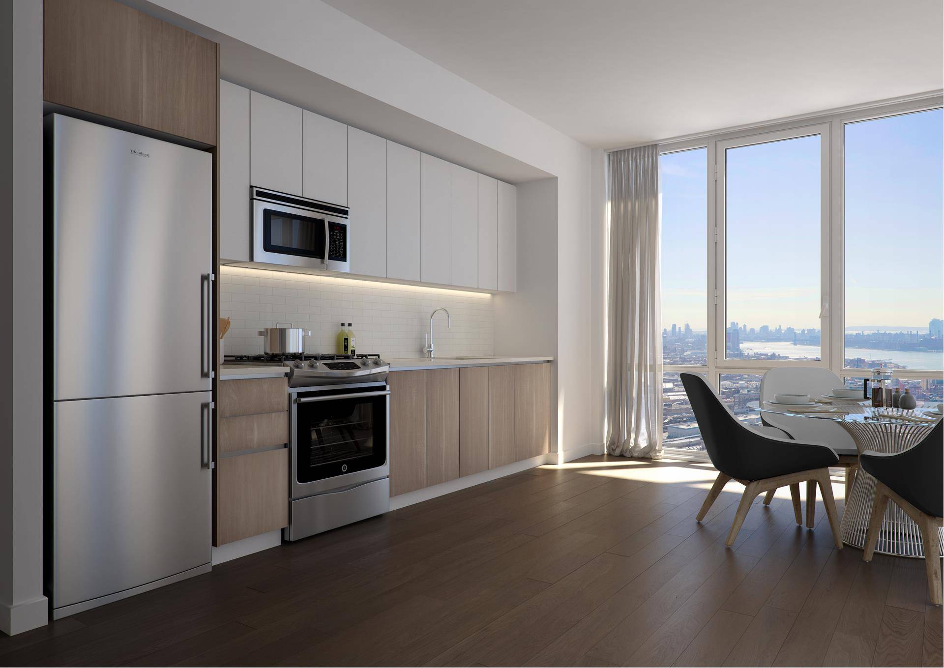 LUXE STUDIO HIGH RISE LIC NO FEE!!