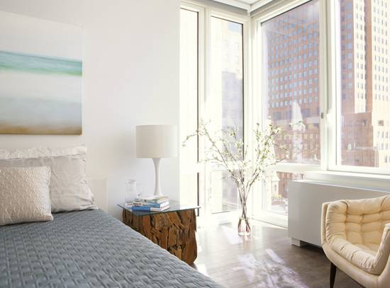 1 MONTH FREE - CORNER 1 BEDROOM WITH DOUBLE EXPOSURE, FLOOR TO CEILING WINDOWS, W/D, DOORMAN, GYM - NO FEE