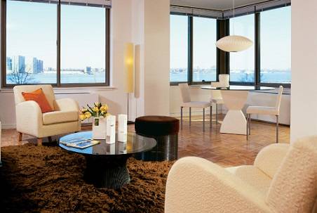 *No Fee* Lovely Two Bedrooms w/Balcony in the The Suburban Side of New York-BPC