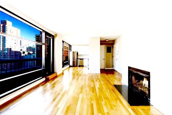 Luxury 1 BR in the Heart of Chelsea/Flatiron ~ Terrace ~ Fireplace ~ Doorman/Elevator Bldg!