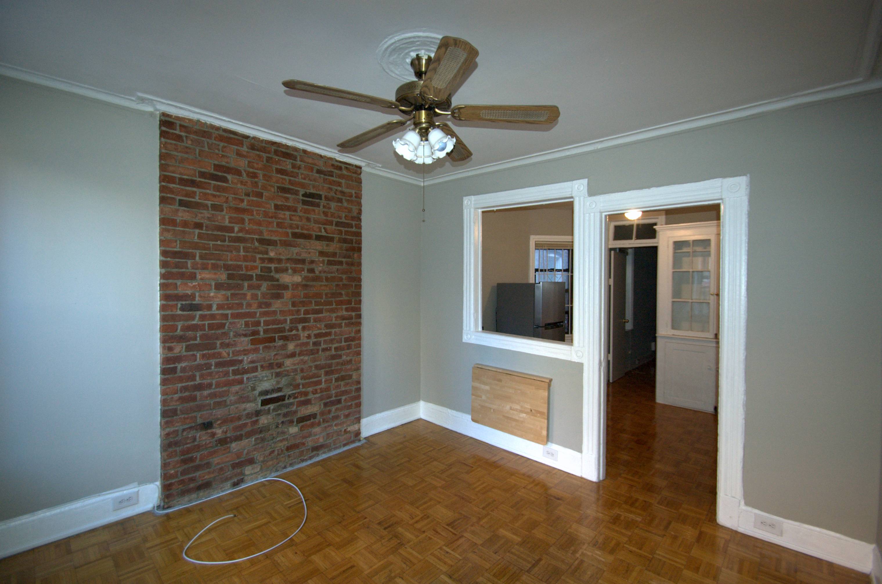 NO FEE 1 Bedroom Apartment in UES ~ Steps to 72nd Street Q train station!