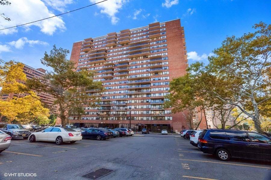 AAA location - 1 BR Condo New Jersey