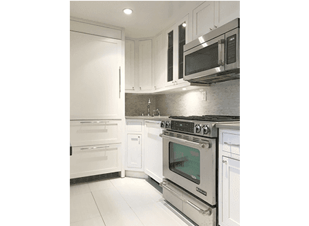 NO FEE! Upper West Side - Bright and Spacious 1 bedroom in Luxury Doorman --  Building steps from Central Park