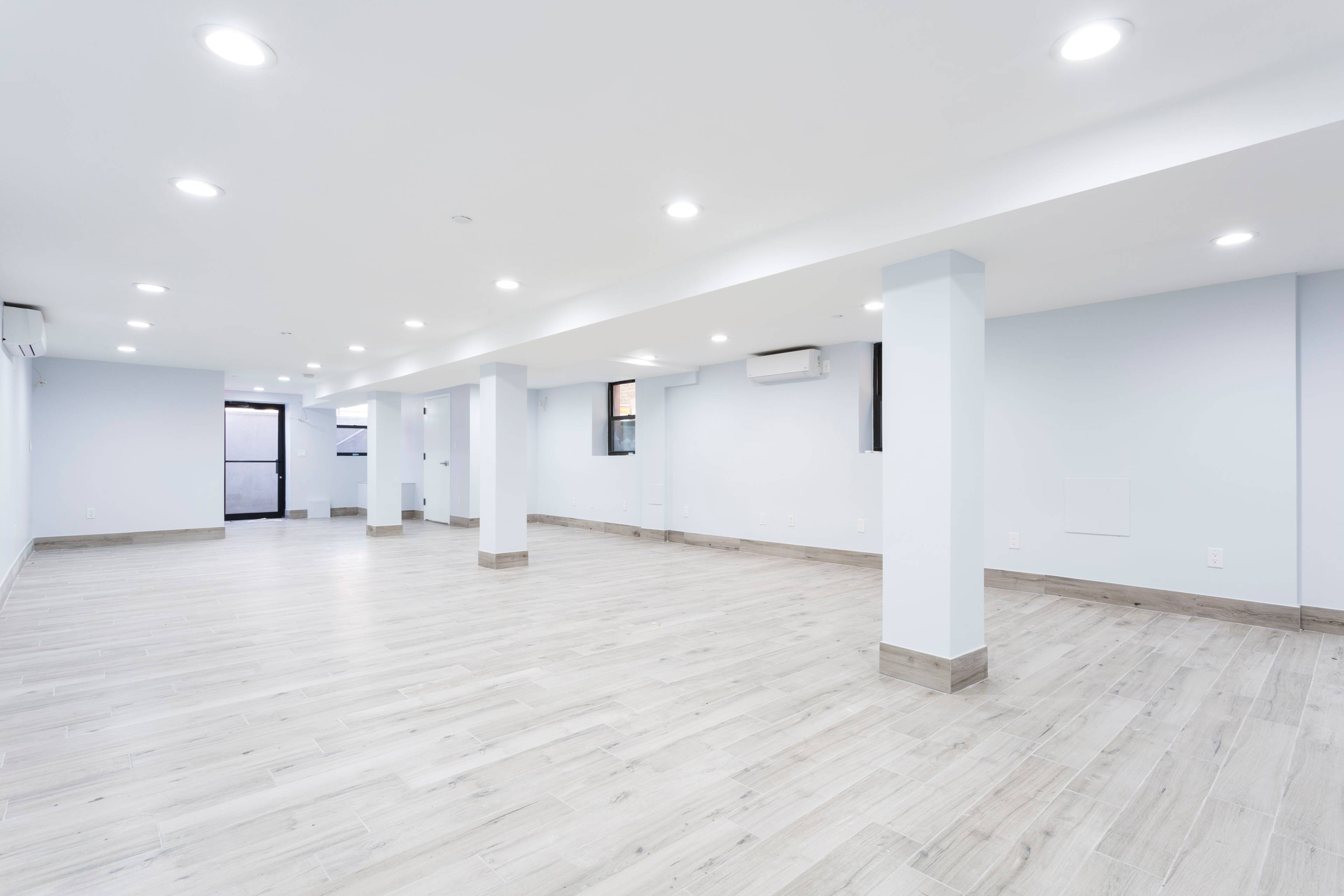 Sunnyside, Queens: White Box Medical Office Space Off Queens Blvd