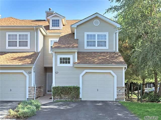 Long Island Luxury Condo in a Resort Like Community