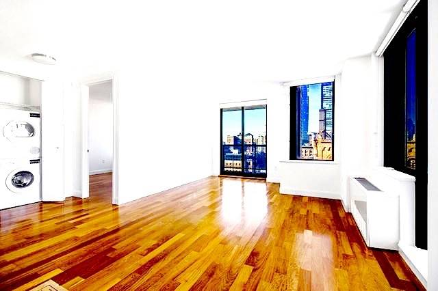 Great Flex 2 in Prime Gramercy Park ~ Private Balcony ~ W/D ~ No Fee!