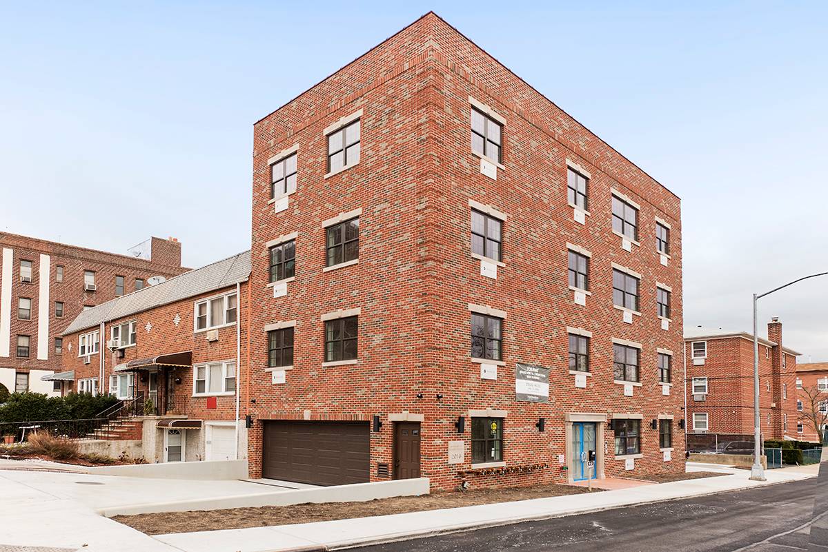 Brand New 7 Family Building w/ Parking and Washer Dryer * LIRR