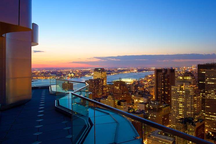 Financial District Luxury Designer Frank Gehry Hi-rise two bedroom | $6,720|