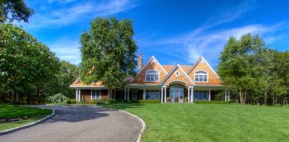 Sunfilled House in Southampton Village