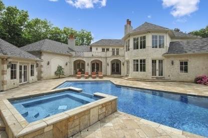 SPECTACULAR LUXURY RENTAL AVAILABLE FOR THE FIRST TIME