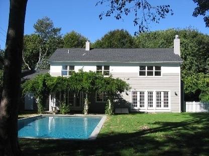 EAST HAMPTON VILLAGE 4 BEDROOMS & POOL