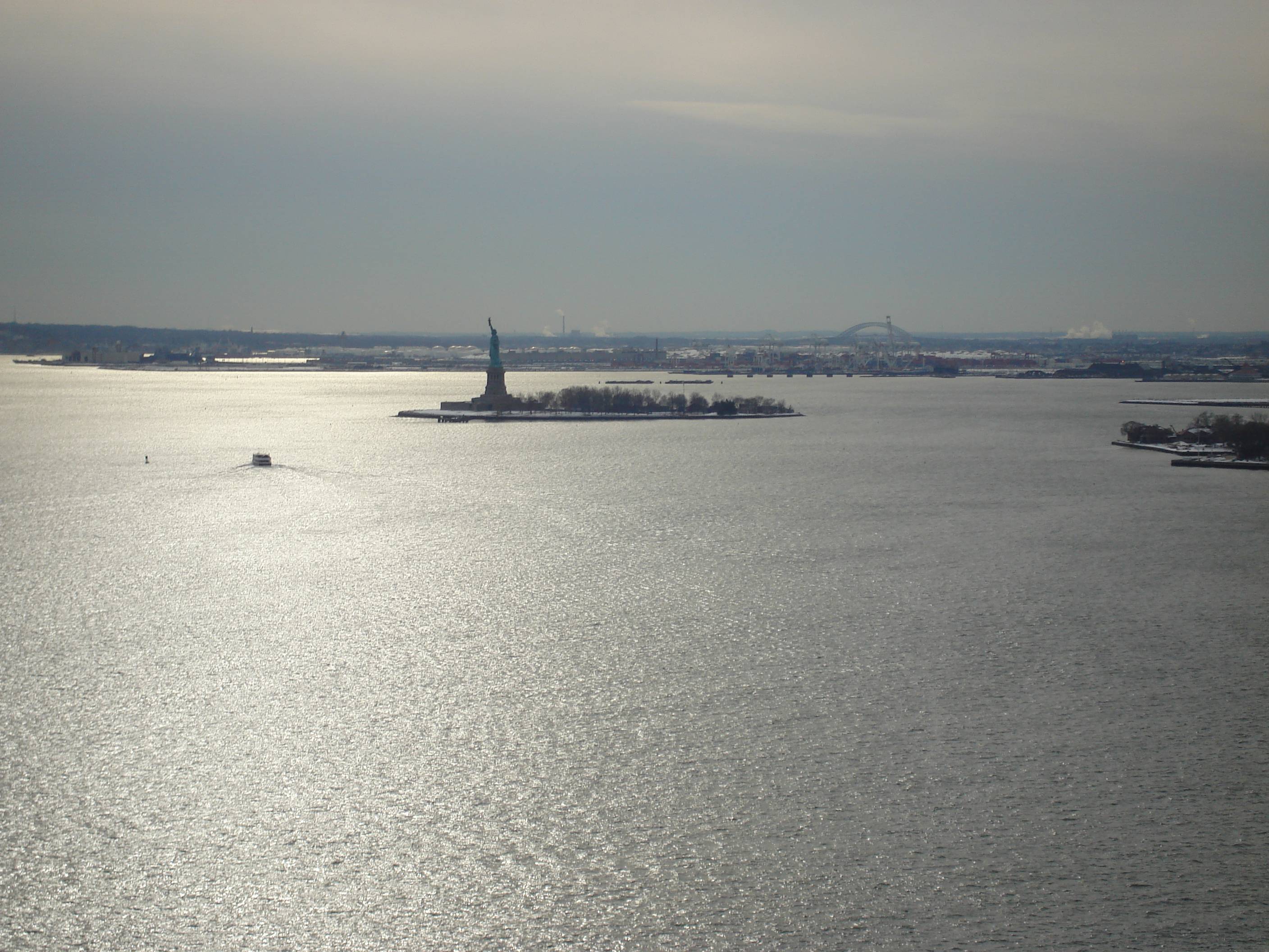 ** REDUCED FEE** BATTERY PARK STUDIO