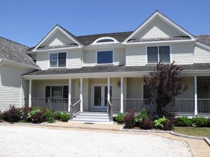 Fantastic 6 Bed Water Mill Home with POOL on 1.4 acres 