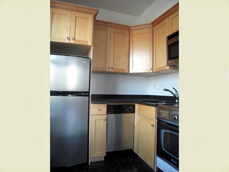 UNIQUE * SPACIOUS * VIEWS * CHARACTER * 3 TERRACES * HI FLOOR * PRIME WV