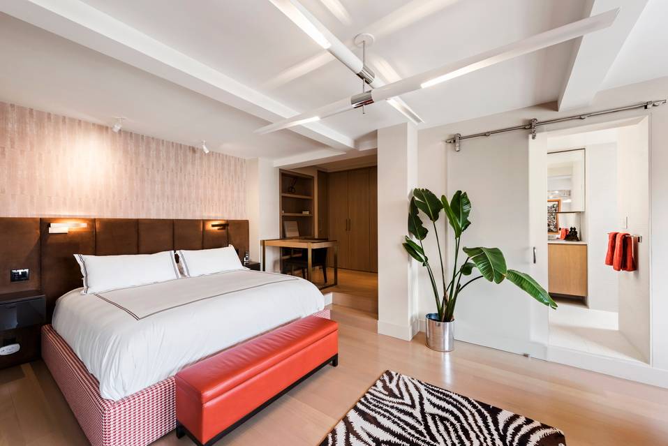 1 Bedroom 2 Bathroom Coop in Chelsea - Many Upgrades