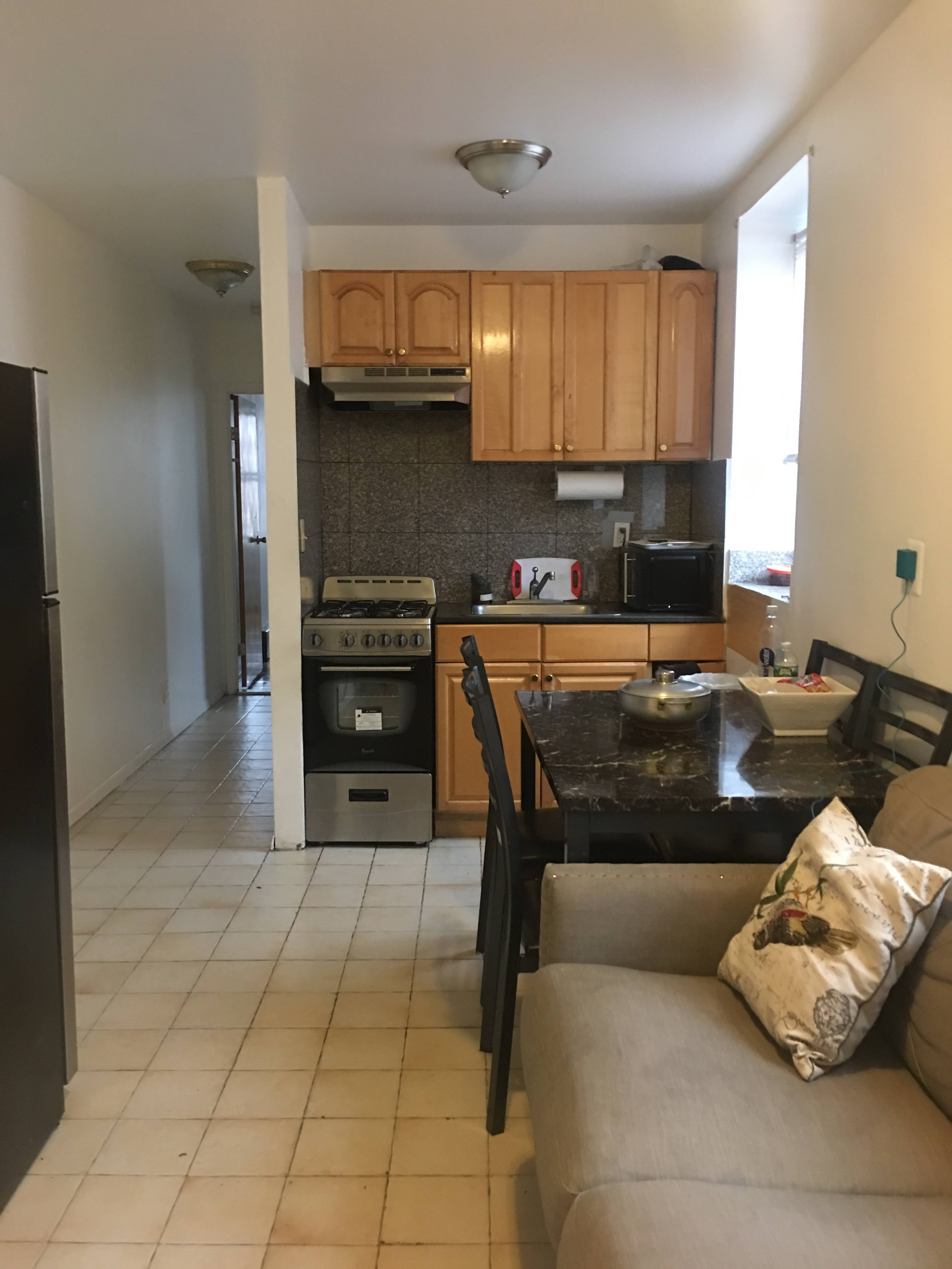 Prime East Harlem 1 Bed 1 Bath** Close to All.