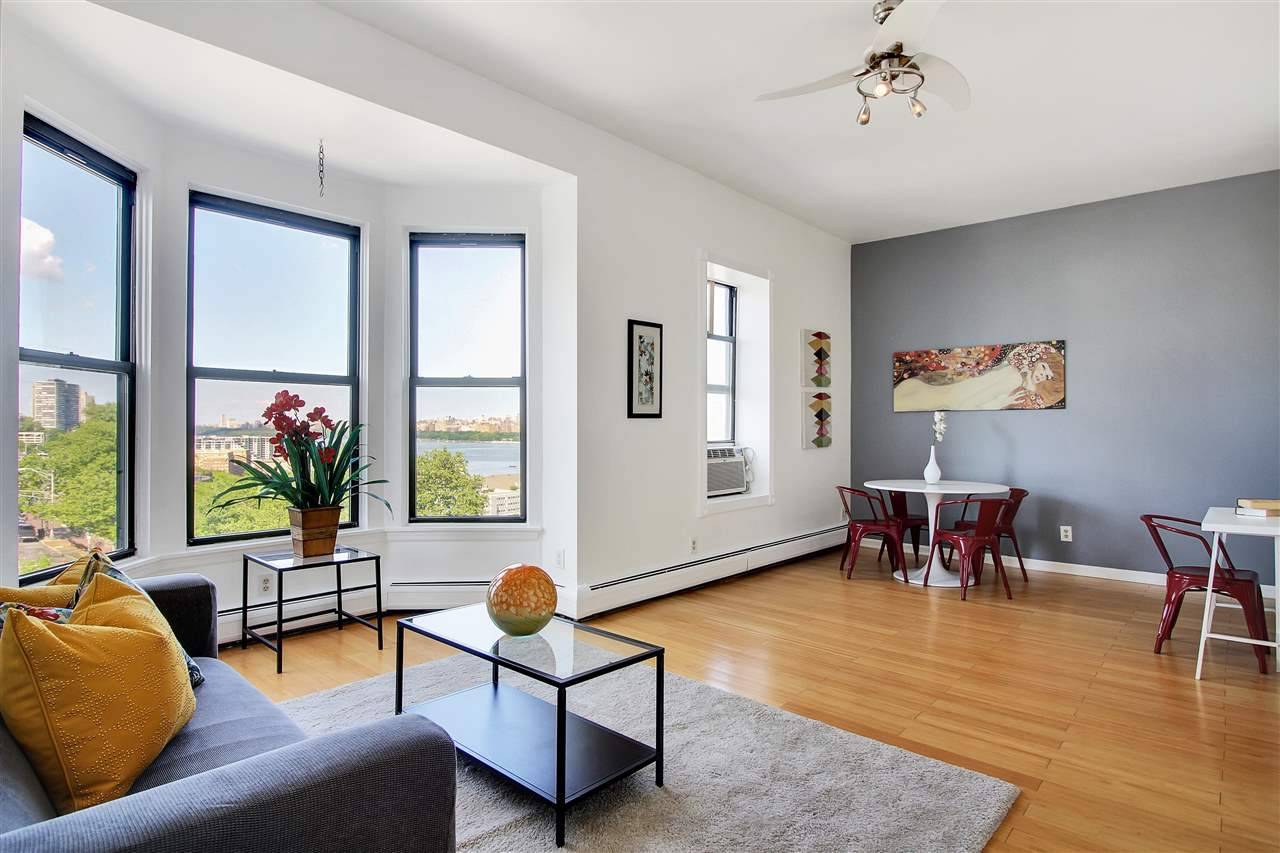 Picture perfect New York City Skyline and Hudson River views on Weehawken's Blvd East