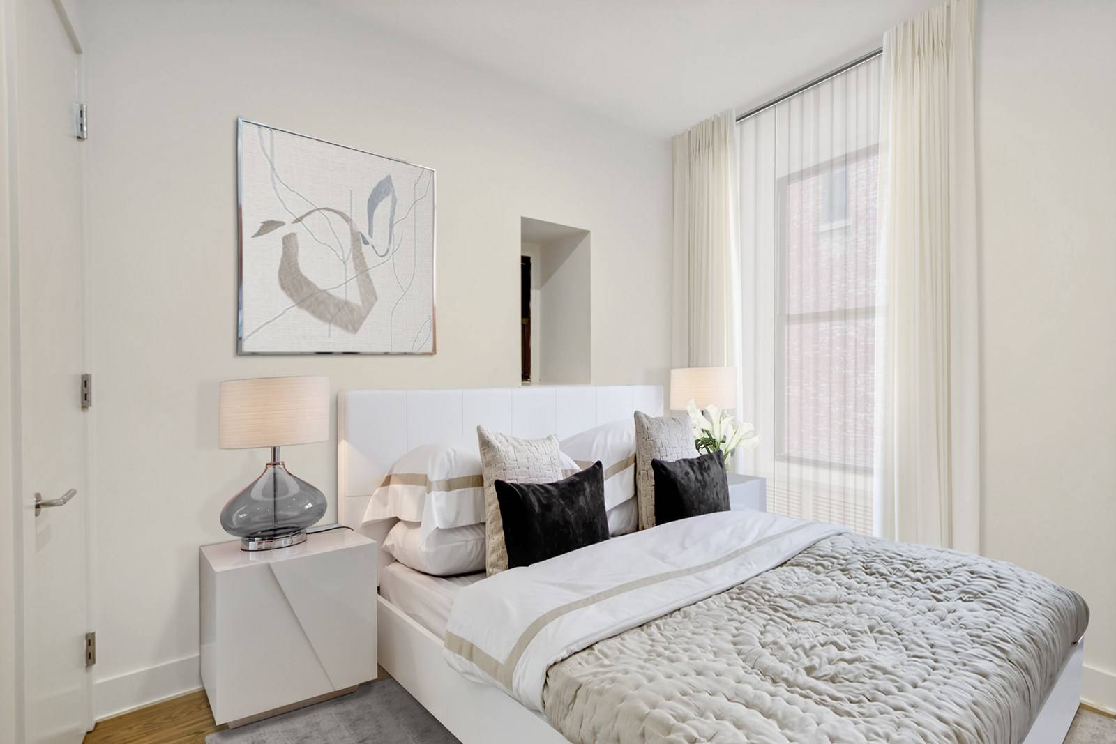 Beautiful Modern Flex 3 Bedroom - Prime Midtown Location - Heart of NoMad - Full Service Building