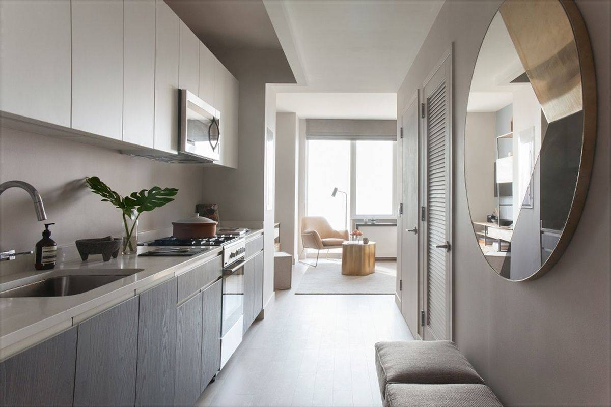 No Fee! Cozy Studio in LIC with  floor-to-ceiling windows and solar shades!