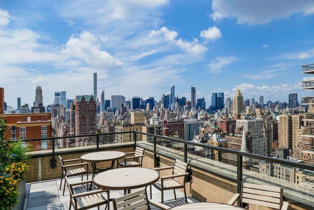 Luxury Open 1 Bedroom**Balcony**Blocks Away from Central Park**Upper East Side