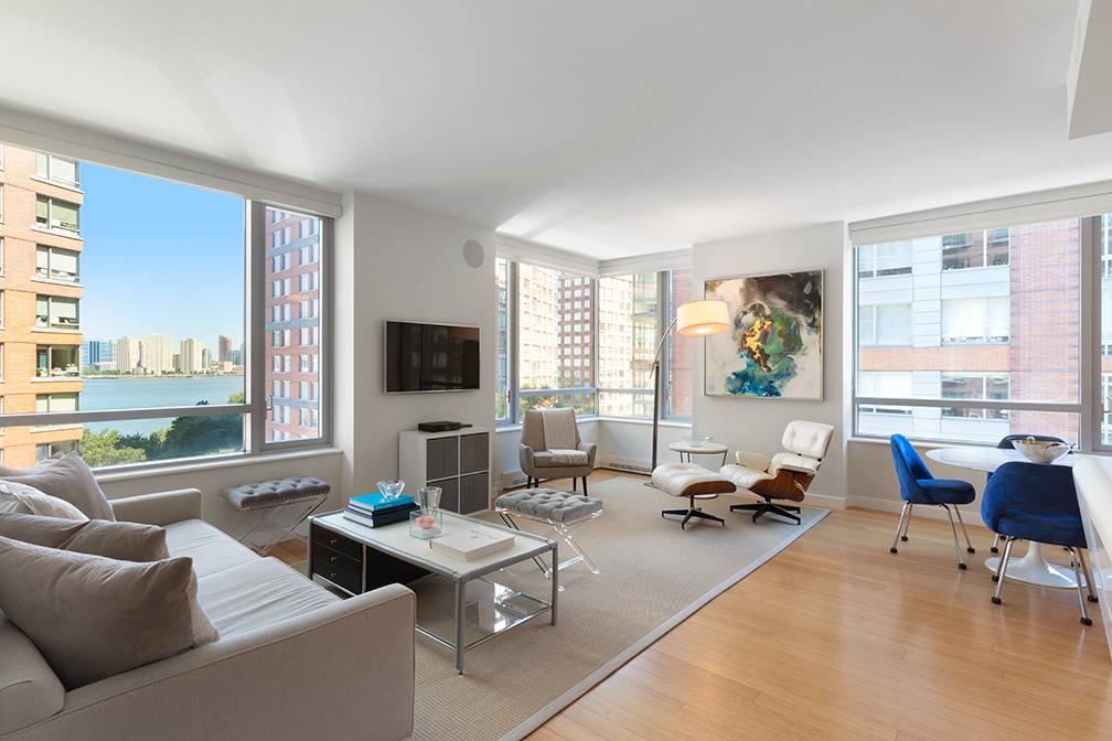 Expansive 3 Bedroom with River Views and 3 Exposures