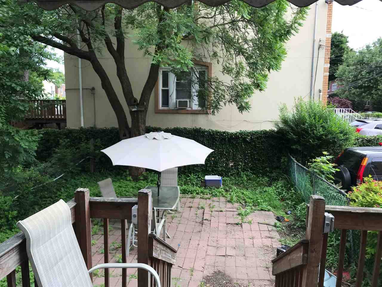Large 3 Bedroom/1 Bathroom apartment on first floor of building