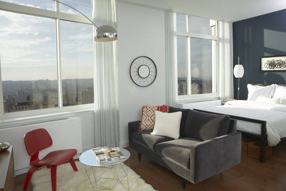 Beautiful Studio**Large Windows**Brooklyn Views**Fort Greene