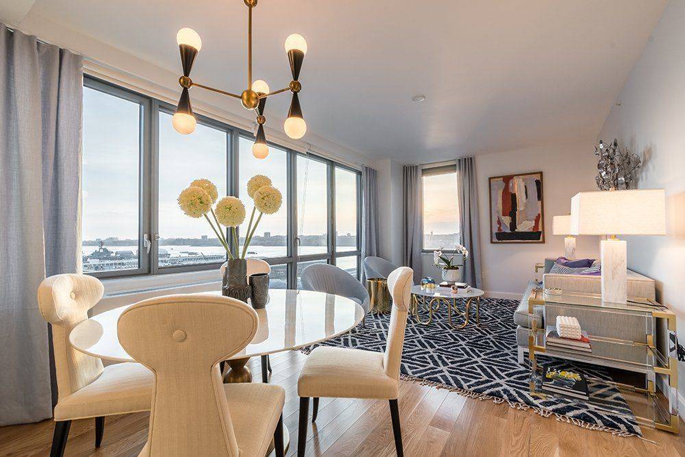 Stunning 1 Bedroom - West 57th - Hell's Kitchen - Midtown West - Full Service