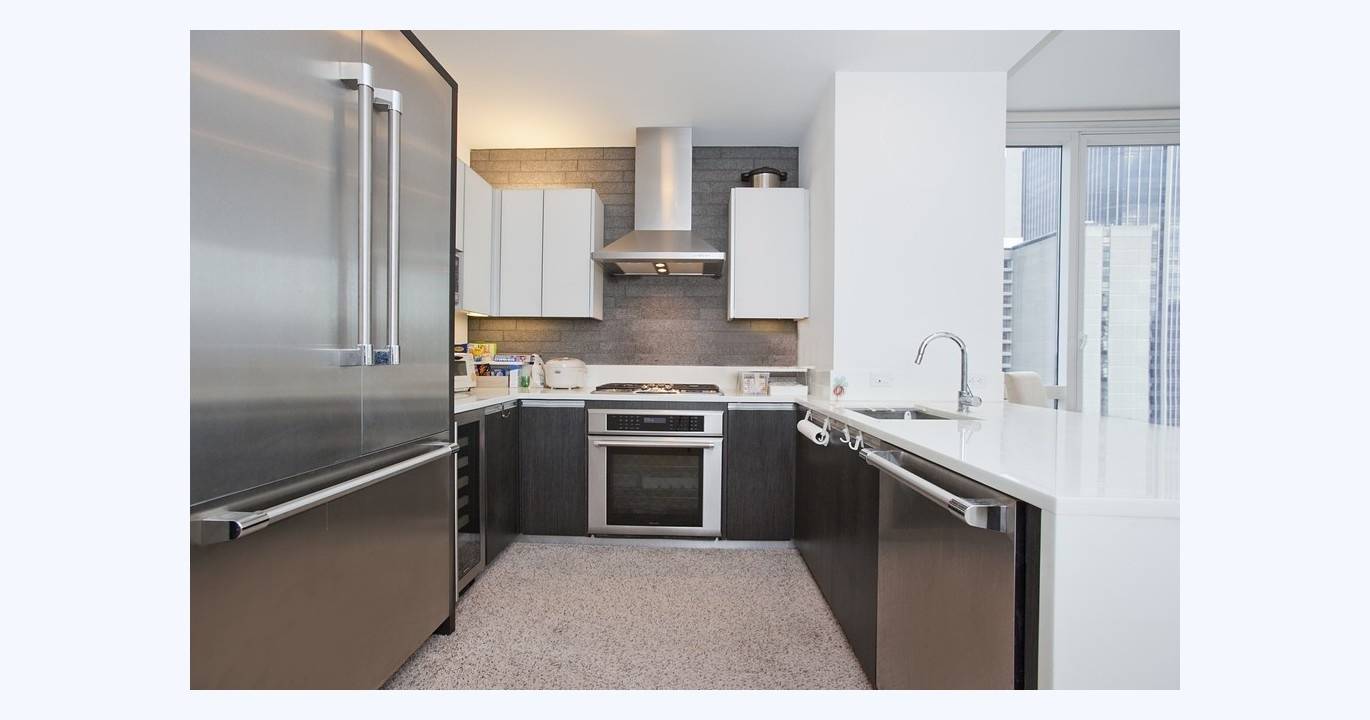 2 Bedrooms 2.2 baths apartment now available in the heart of manhattan