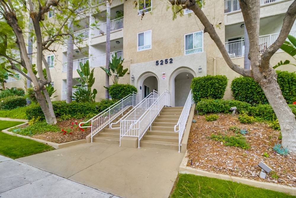 2 Bedroom, 1 Bath Condo