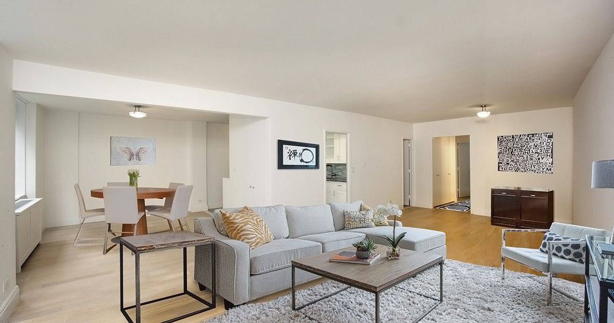 No Fee! Convertible Three-Bedroom in Upper West Side with abundant space and sunlight! Must See!