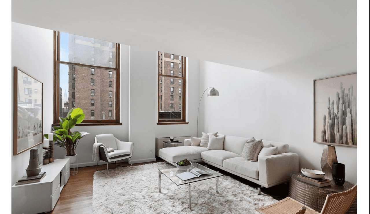 BEAUTIFUL DUPLEX--NEWLY RENOVATED-STEPS AWAY FROM UNION SQUARE,GRAMERCY PARK...2BDR,1BATH...WASHER/DRYER