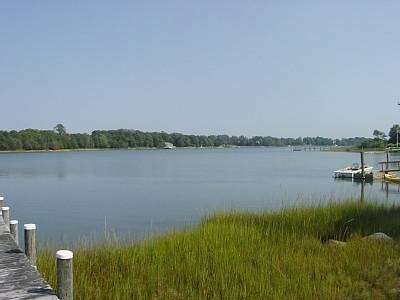 SAG HARBOR BAYFRONT WITH DEEP WATER DOCK