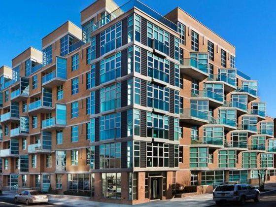 Unique 2 Bedroom Penthouse located on Kent Avenue: NO FEE!