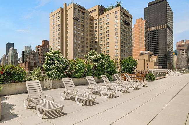 Beautiful Luxurious 2 Bedroom**Balcony**Manhattan Views**Sutton Place